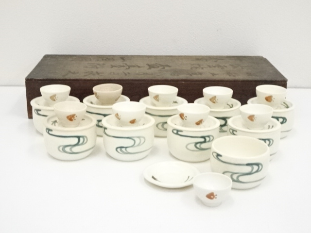 Pottery & Ceramics